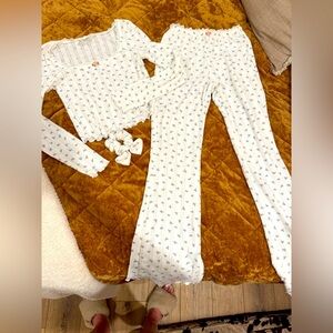 Pink rose pajama set. Super soft. Size small, worn once.